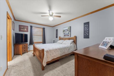 613 Crestwood Drive Champaign IL 61822
