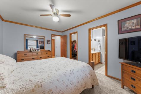 613 Crestwood Drive Champaign IL 61822