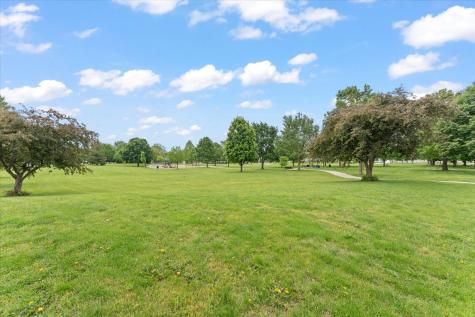 613 Crestwood Drive Champaign IL 61822