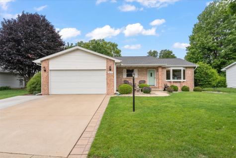 613 Crestwood Drive Champaign IL 61822
