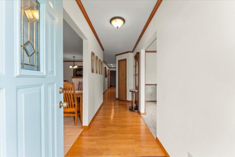 613 Crestwood Drive Champaign IL 61822