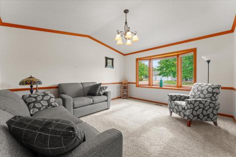 613 Crestwood Drive Champaign IL 61822