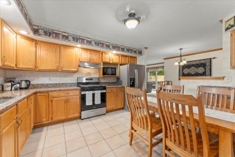 613 Crestwood Drive Champaign IL 61822
