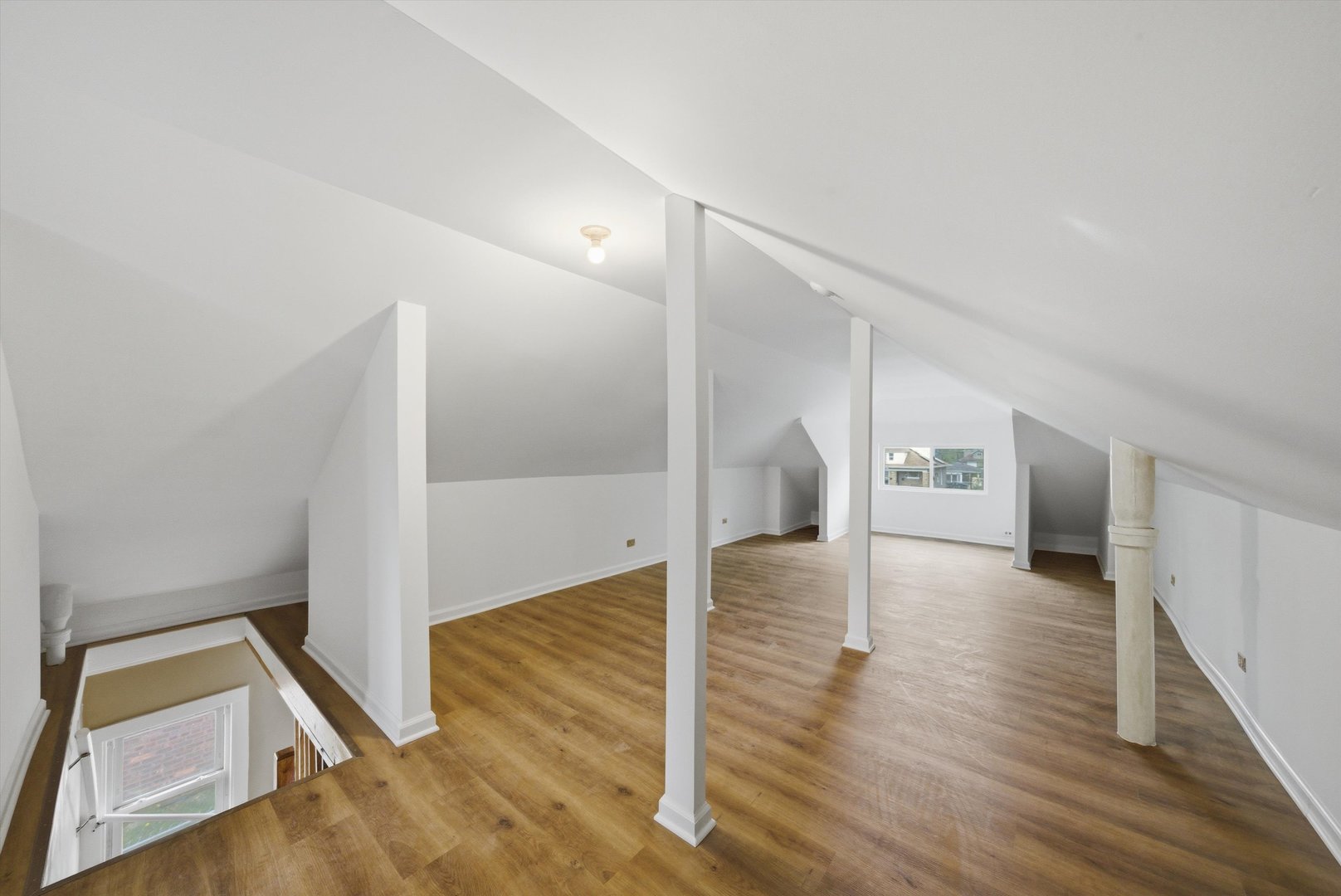8533 South Rhodes Avenue Chicago IL 60619
