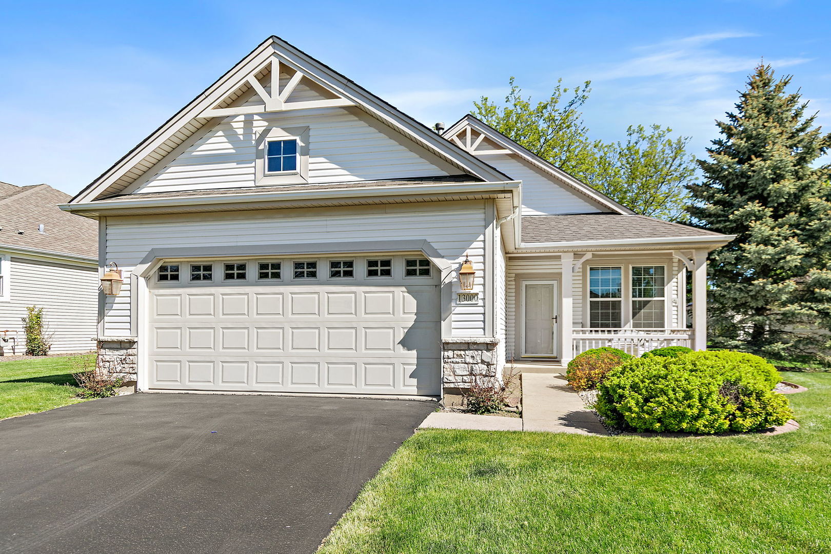 13000 Coventry Lane Huntley IL 60142