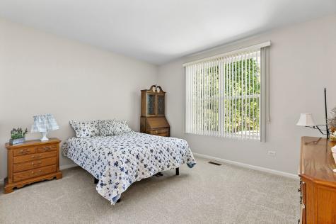 13000 Coventry Lane Huntley IL 60142