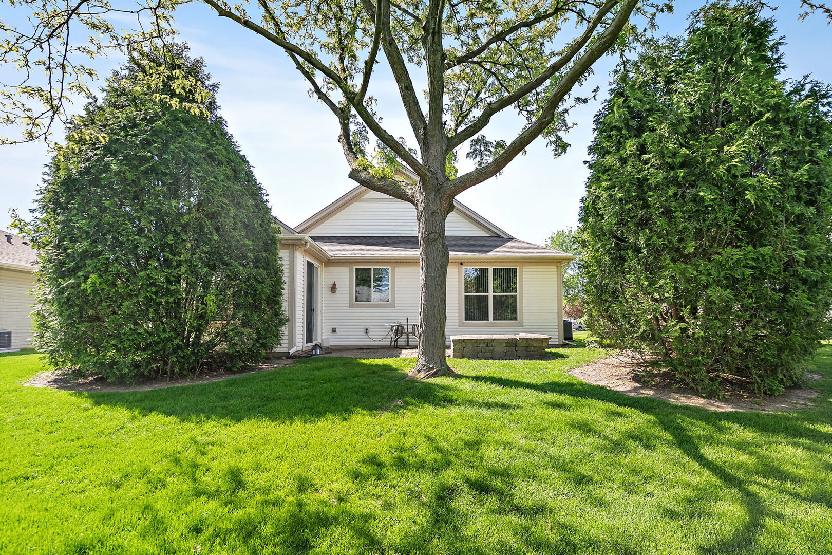 13000 Coventry Lane Huntley IL 60142