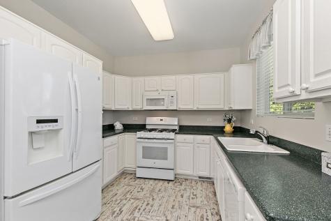 13000 Coventry Lane Huntley IL 60142