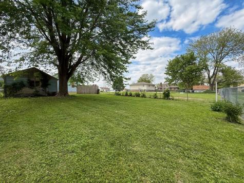 3607 9TH Street Rock Island IL 61201