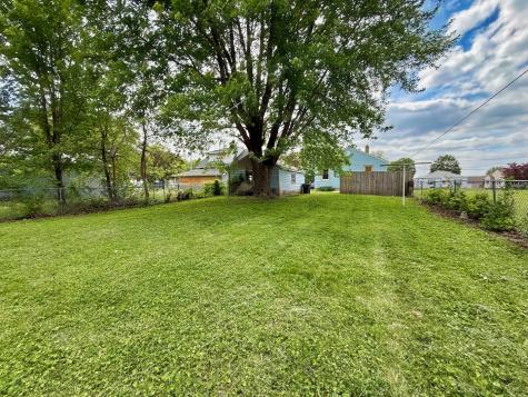 3607 9TH Street Rock Island IL 61201