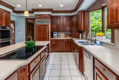12265 Aran Trail Marion IL 62959