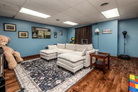 12265 Aran Trail Marion IL 62959