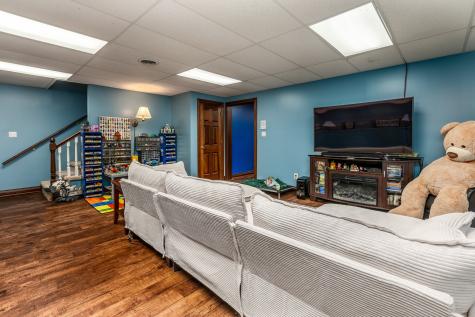 12265 Aran Trail Marion IL 62959