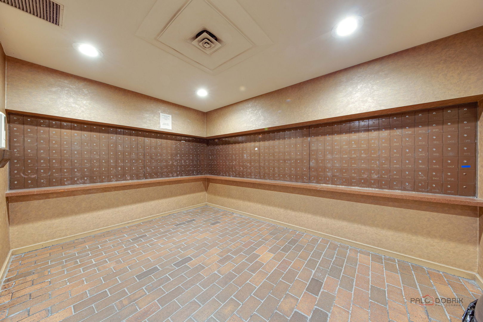 5445 North Sheridan Road Chicago IL 60640