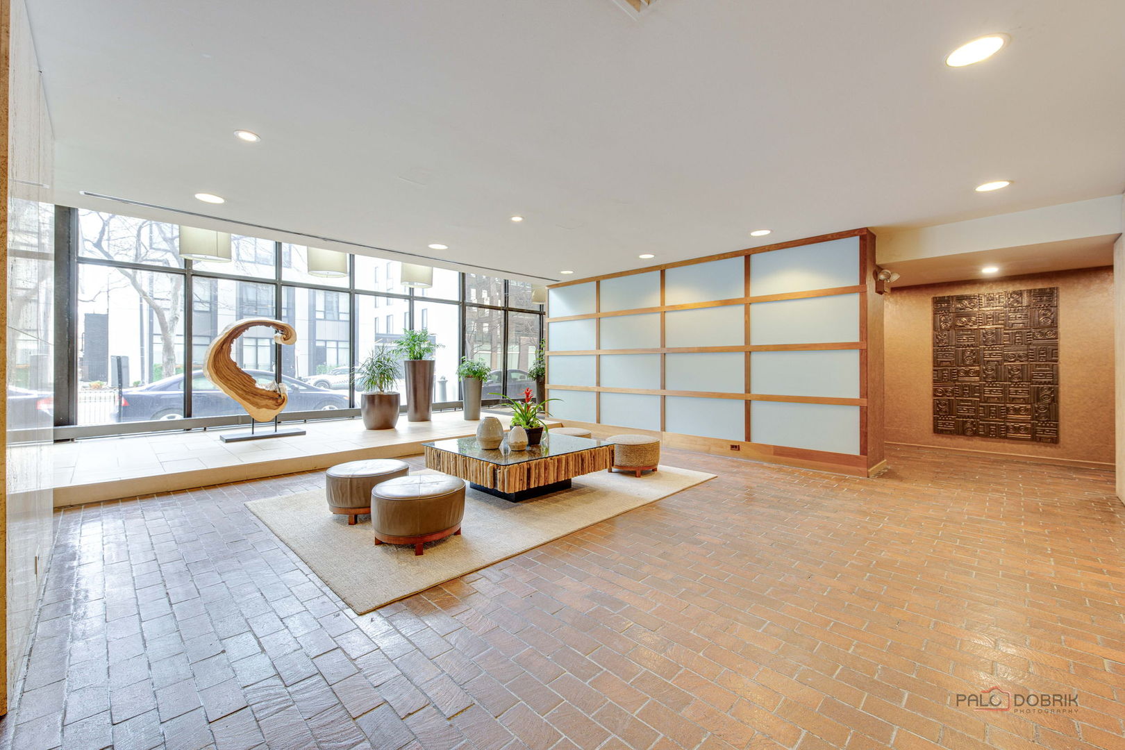 5445 North Sheridan Road Chicago IL 60640