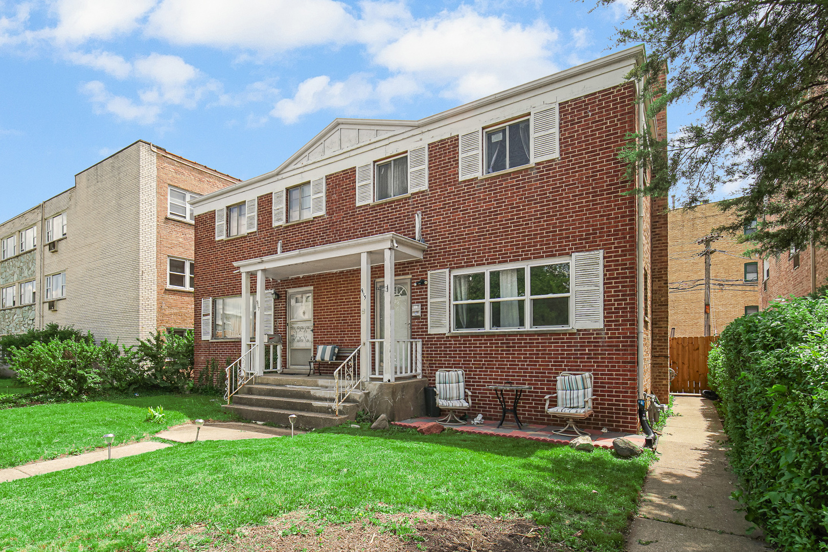 9115 North Gross Point Road Skokie IL 60077