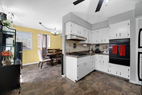 9115 North Gross Point Road Skokie IL 60077