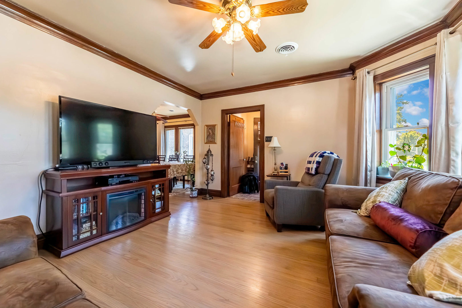 4931 South Kostner Avenue Chicago IL 60632
