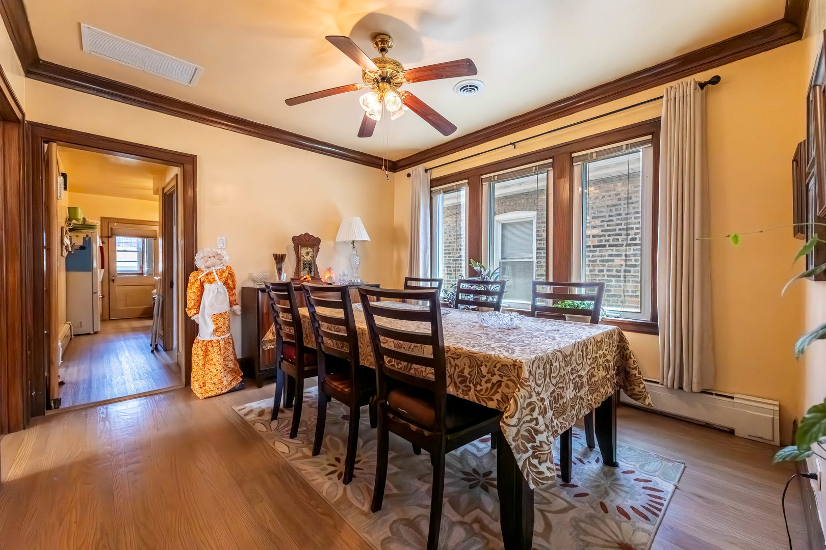 4931 South Kostner Avenue Chicago IL 60632