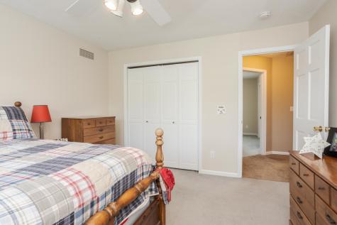 38 Bandecon Way Bloomington IL 61704