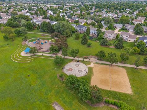 38 Bandecon Way Bloomington IL 61704
