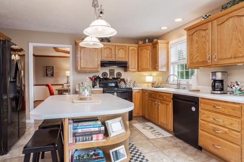 38 Bandecon Way Bloomington IL 61704