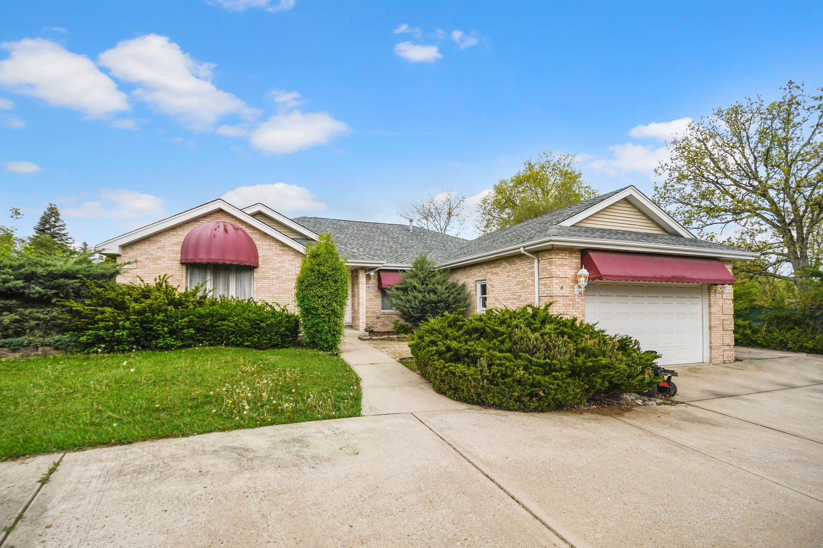 14650 Lamon Avenue Midlothian IL 60445