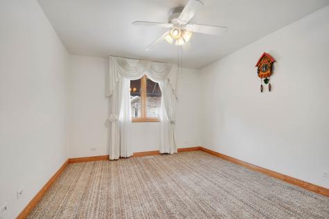 14650 Lamon Avenue Midlothian IL 60445