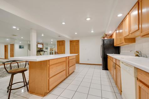 14650 Lamon Avenue Midlothian IL 60445