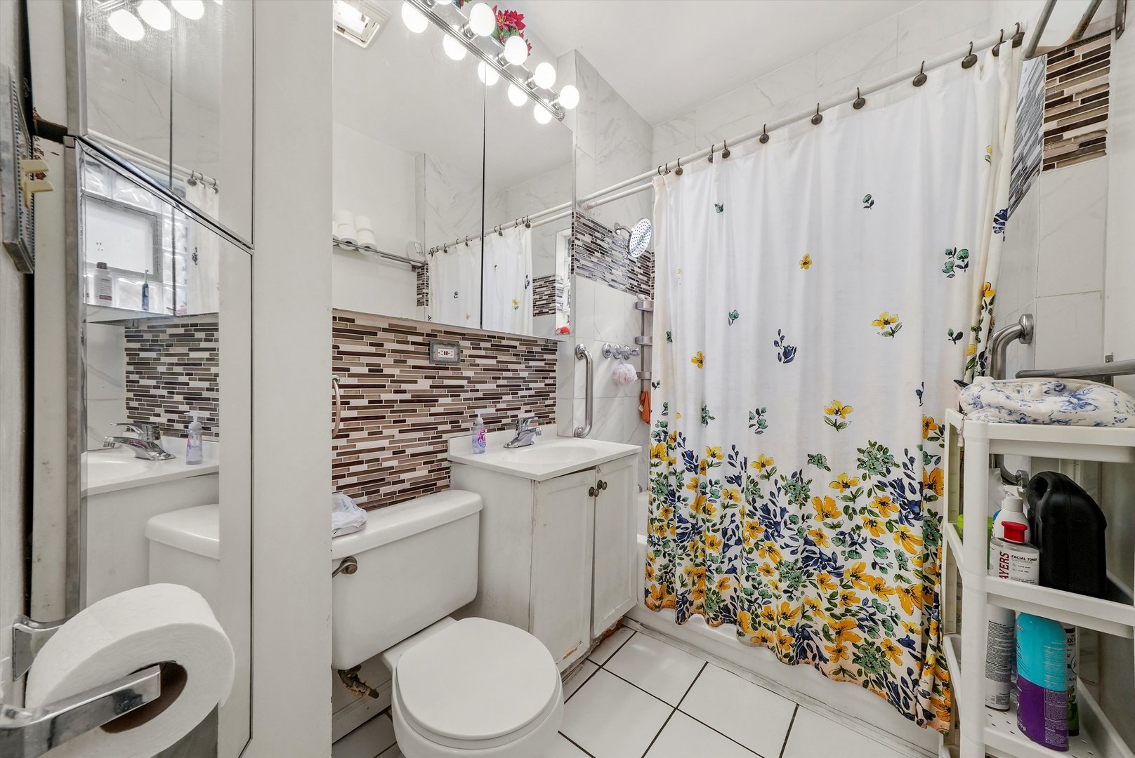 2119 North Mcvicker Avenue Chicago IL 60639