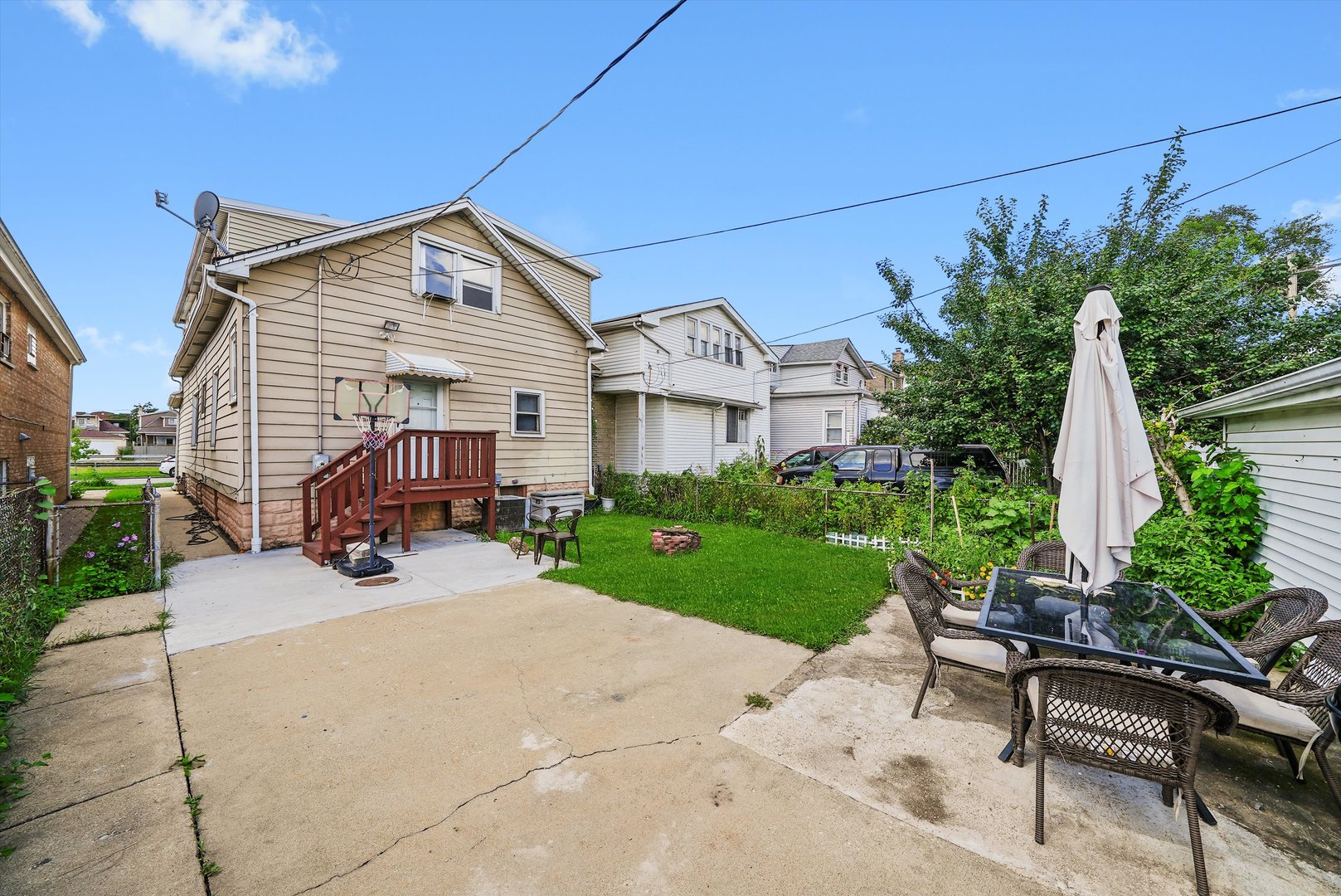 2119 North Mcvicker Avenue Chicago IL 60639