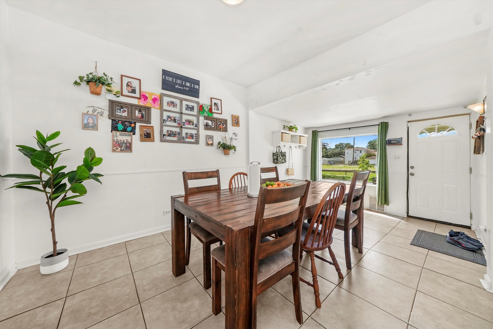 2119 North Mcvicker Avenue Chicago IL 60639