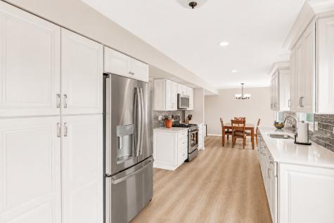 323 Farmhill Circle Wauconda IL 60084