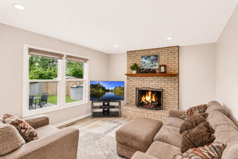 323 Farmhill Circle Wauconda IL 60084