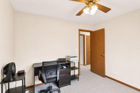 323 Farmhill Circle Wauconda IL 60084