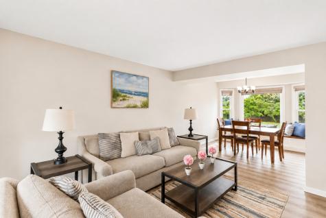 323 Farmhill Circle Wauconda IL 60084