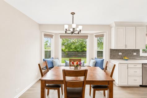 323 Farmhill Circle Wauconda IL 60084