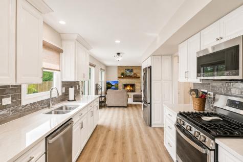 323 Farmhill Circle Wauconda IL 60084