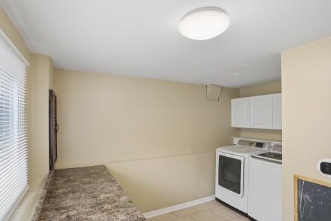 900 Arthur Drive Lombard IL 60148