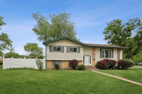 900 Arthur Drive Lombard IL 60148
