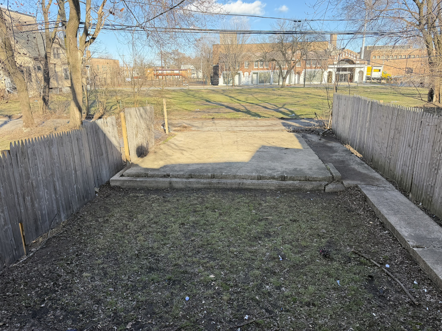7939 South Escanaba Avenue Chicago IL 60617