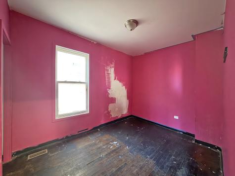 7939 South Escanaba Avenue Chicago IL 60617