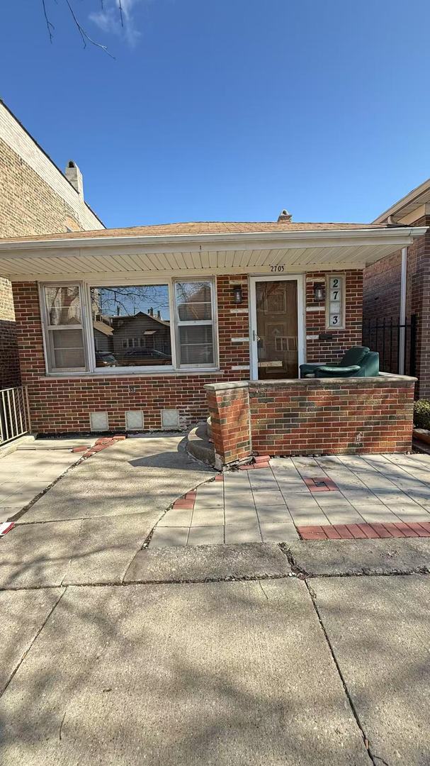 2703 South Lowe Avenue Chicago IL 60616