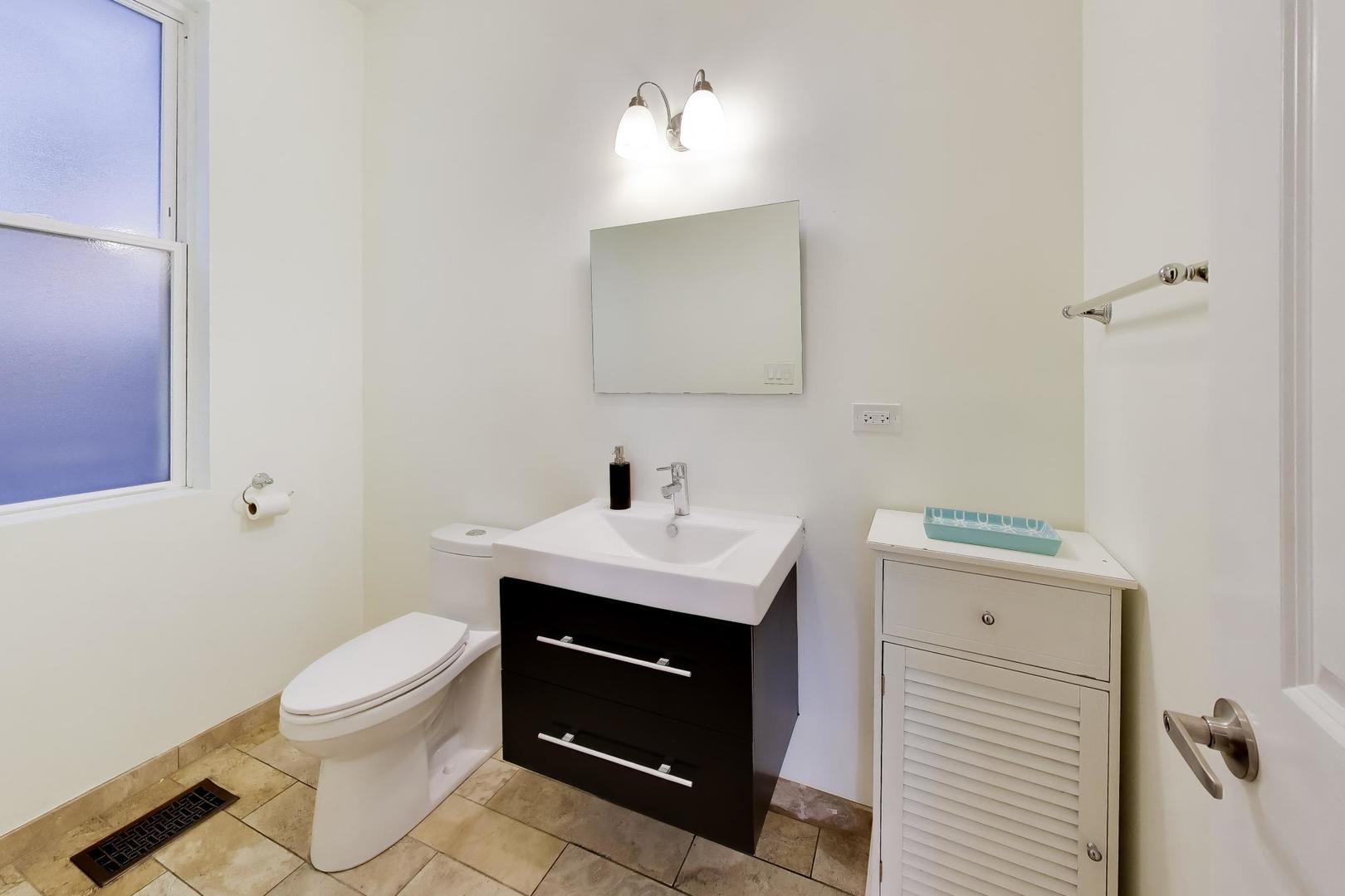 3526 West Mclean Avenue Chicago IL 60647