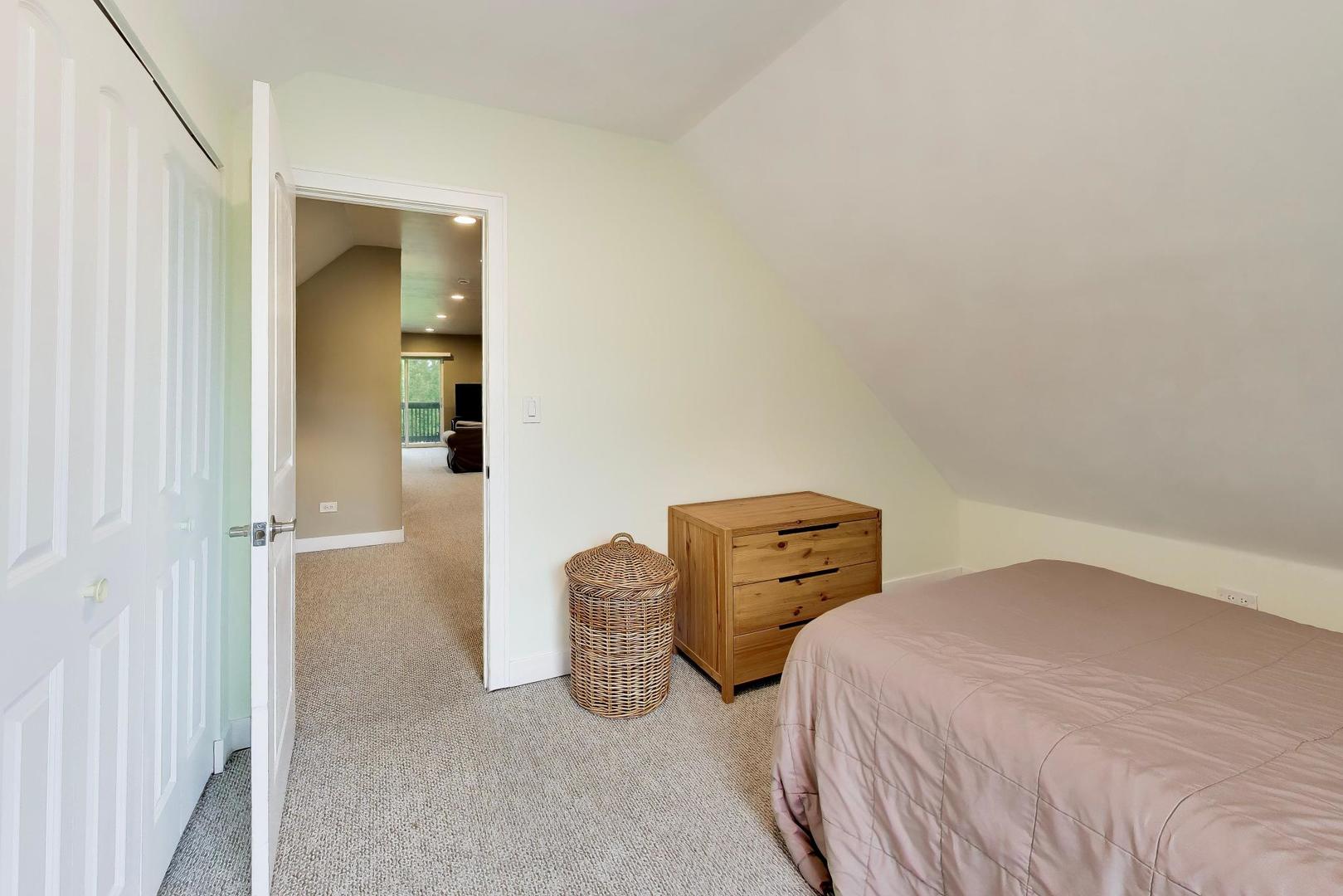 3526 West Mclean Avenue Chicago IL 60647