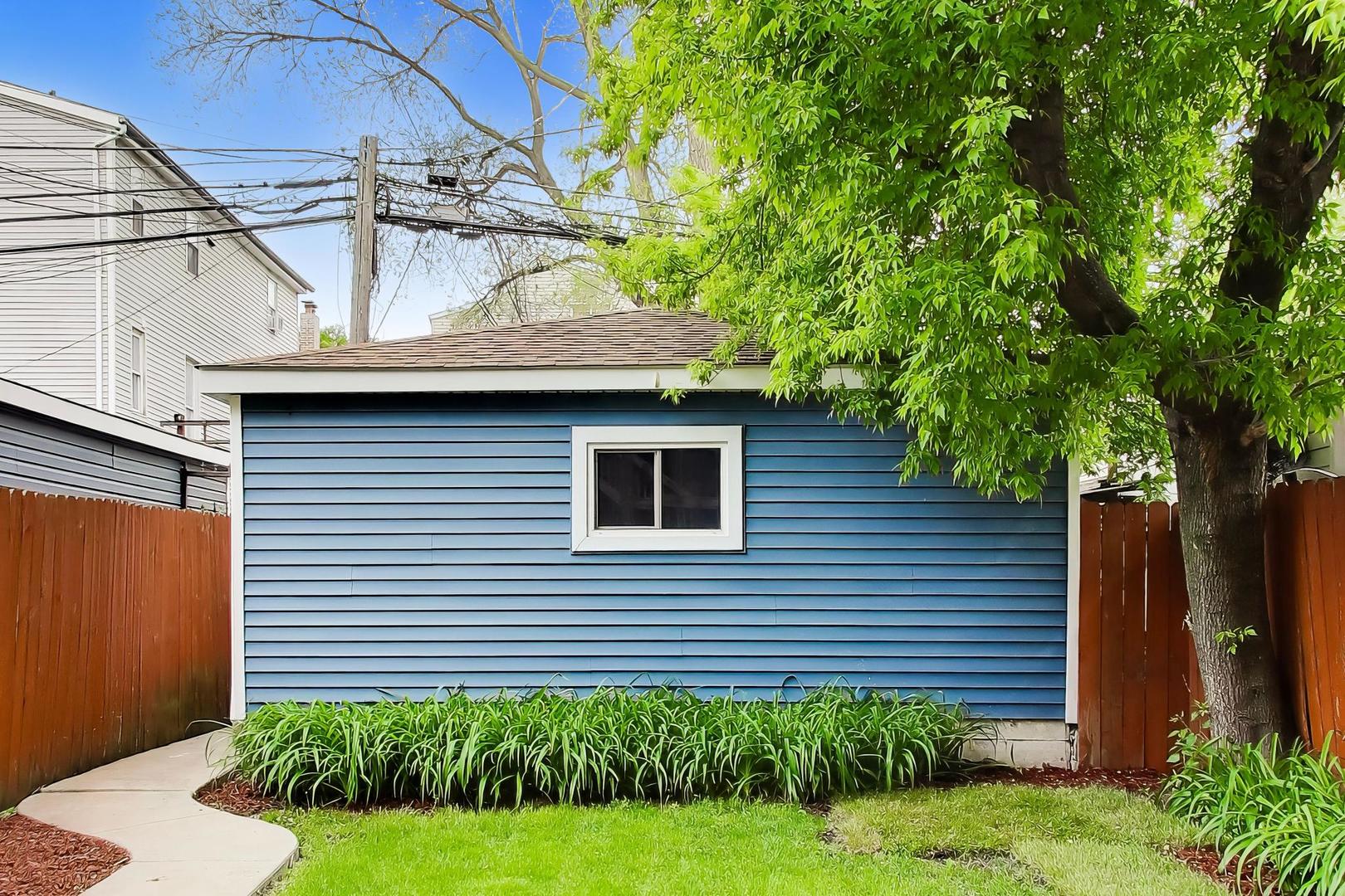 3526 West Mclean Avenue Chicago IL 60647
