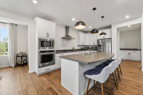 940 Treeline Drive Algonquin IL 60102