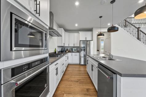 940 Treeline Drive Algonquin IL 60102