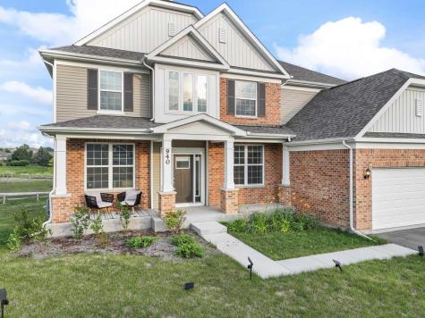 940 Treeline Drive Algonquin IL 60102