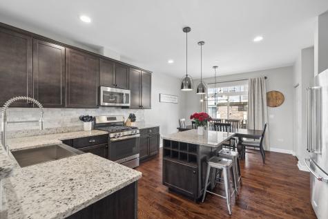 2993 Henley Lane Naperville IL 60540